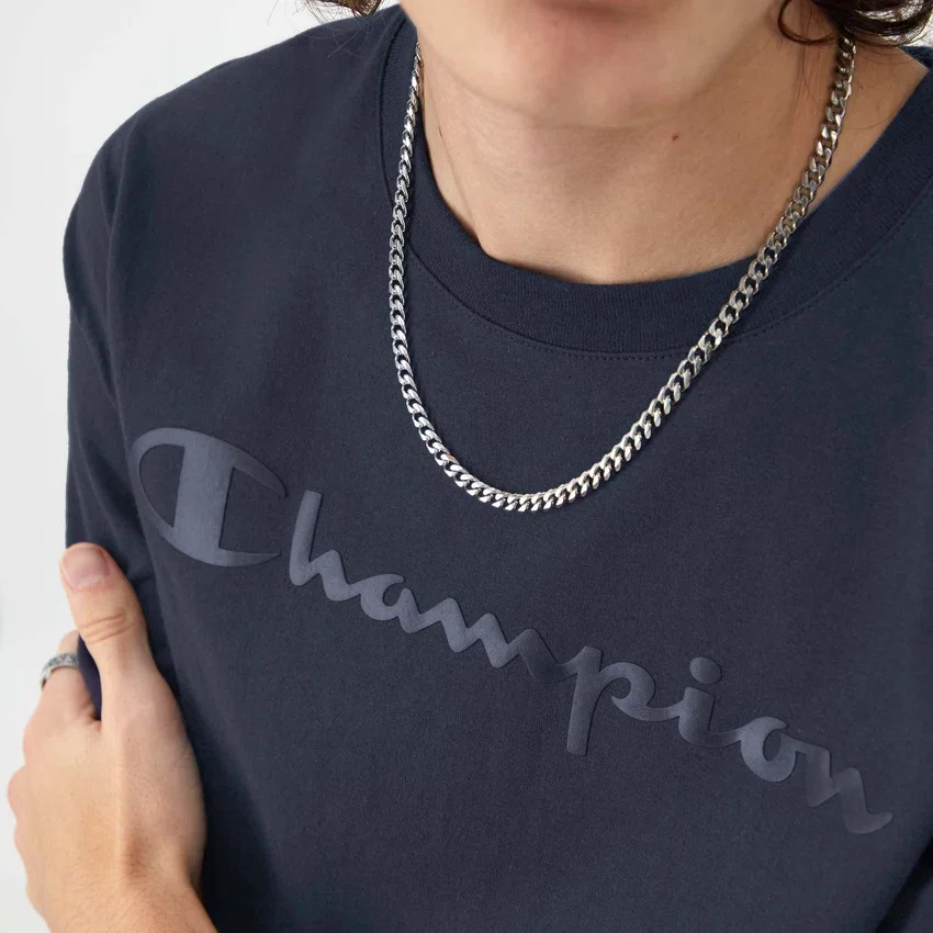 Klassinen graafinen T-paita, sävysävyinen Script Logo