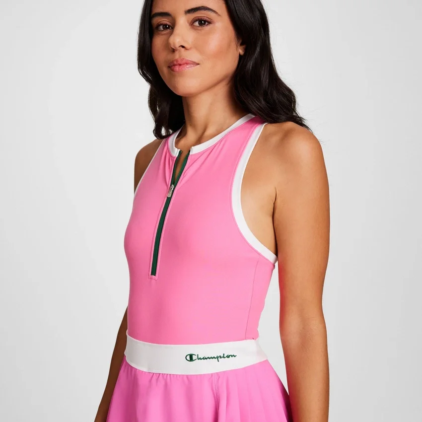 Match Point -tennismekko, brodeerattu Script Logo